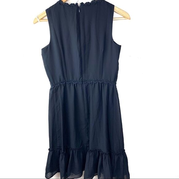 Loft Outlet Black Sleeveless Floral Detail Ruffle Mini Dress Size 0 - Picture 3 of 9